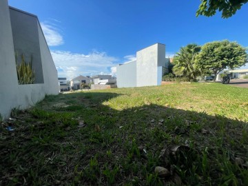 FRENTE, FOTO DA LATERAL 